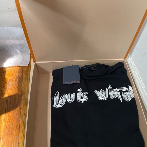 Louis Vuitton Other - Louis Vuitton Graphic Hoodie